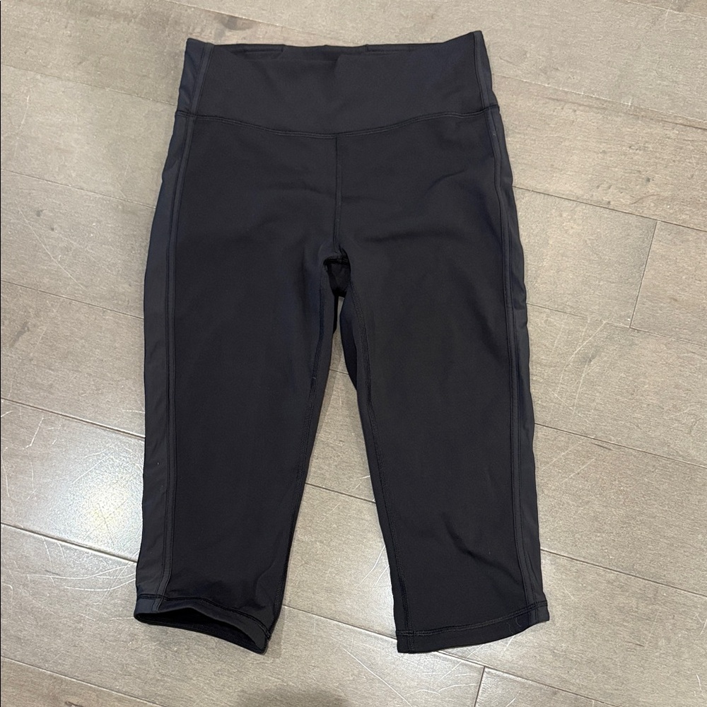 lululemon athletica Black Leggings EUC Sz 8